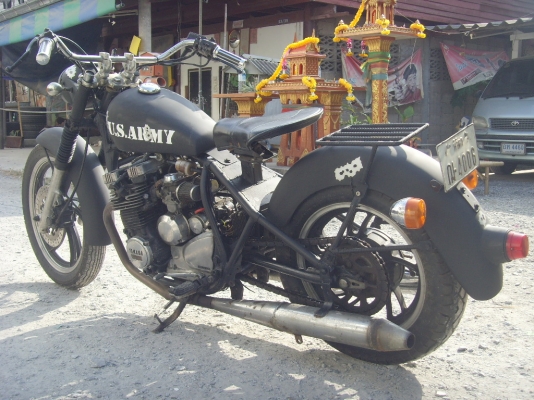 ขาย/แลก งานสร้างยิงเฟรมหลังแข็ง สมัยคงครามโลก โหดๆ 400cc. ทะเบียนพร้อม 45000