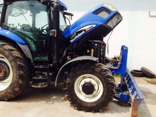 ขาย -- New Holland TS 100A  -- UK -- มีทะเบียน พร้อมใช้  อุปกรณ์พร้อม