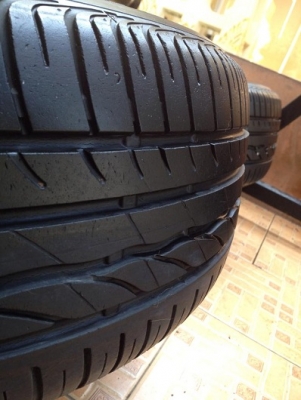 แม็กซ์ยาง BMW E90 16 นิ้ว ใส่ s3 ได้หมด สภาพใหม่ตจวส่งได้ครับ แม็กซ์ยาง BMW E90 16 นิ้ว ใส่ s3 ได้หมด สภาพใหม่ตจวส่งได้ครับ