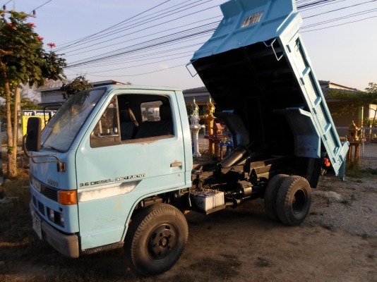 ขายรถหกล้อดั้มเล็กอีซูซุแอลป์ tel 081-8857576