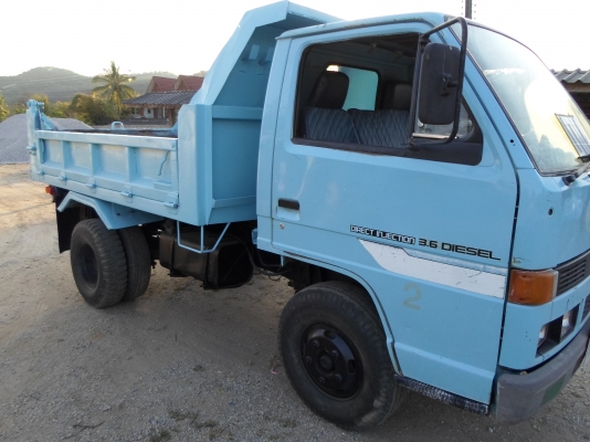 ขายรถหกล้อดั้มเล็กอีซูซุแอลป์ tel 081-8857576