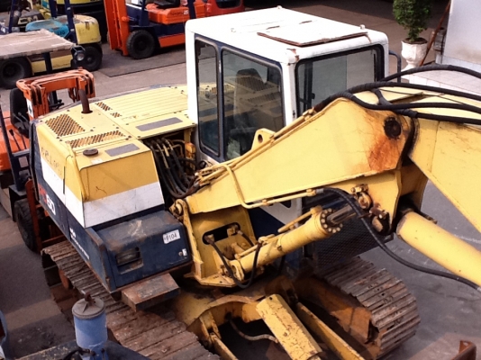 KOMATSU PC60-6 KOMATSU PC60-6