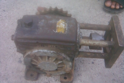 ตัวทดรอบ 1/30สภาพเดิมครับพร้อมใช้งานครับของญี่ปุ่นครับราคานี้คุ้มมากครับ