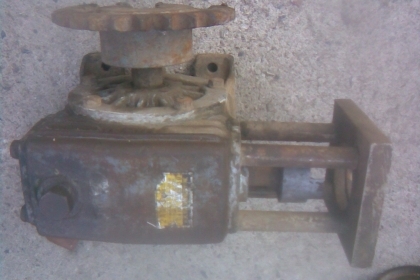 ตัวทดรอบ 1/30สภาพเดิมครับพร้อมใช้งานครับของญี่ปุ่นครับราคานี้คุ้มมากครับ