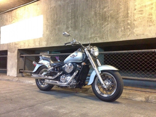 ธารนนทบุรี//ขาย kawasaki vulcan400 ปี99 สวยๆเงาๆซักคันครับ ราคา85,000บาท อินวอยท์แท้+พ.ร.บ