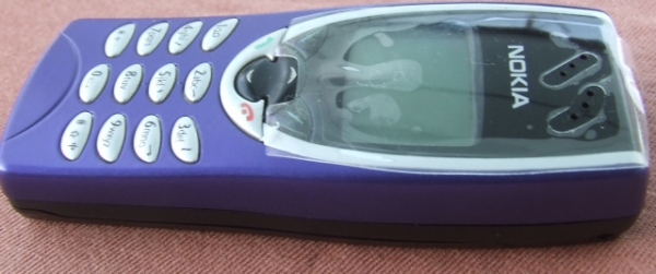 NOKIA 8210 แล 8250 ในตำนาน ขายถูกเครื่องแท้ใหม่