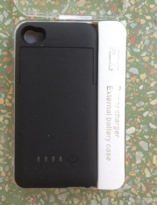 เครสพร้อมชาร์ตแบตเตอรี่ในตัวของ ios4 &amp; 4s ขายถูก