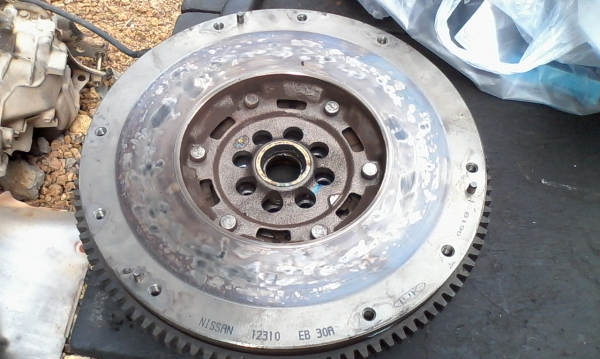 ฟลายวีลหลังนาวาร่า