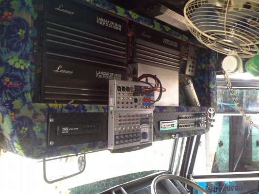 ขายรถบัสพัดลม 3 เสา เชิดชัย เครื่อง PF360 ราคา