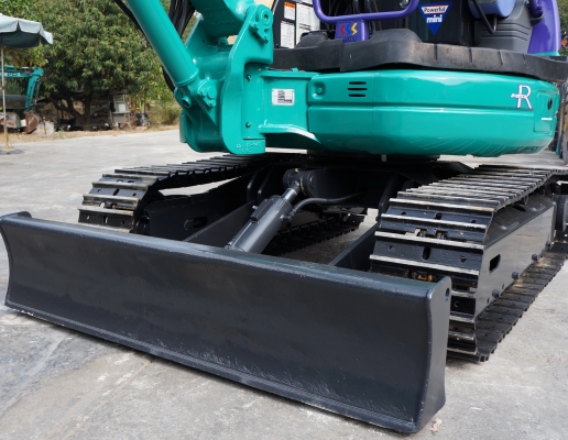 ขายรถขุด KOMUTSU PC30MR-1 เก่านอกปรับสภาพแล้วพร้อมใช้