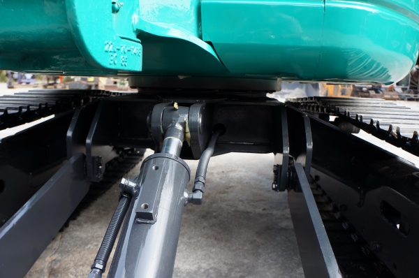 ขายรถขุด KOMUTSU PC30MR-1 เก่านอกปรับสภาพแล้วพร้อมใช้