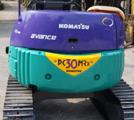 ขายรถขุด KOMUTSU PC30MR-1 เก่านอกปรับสภาพแล้วพร้อมใช้