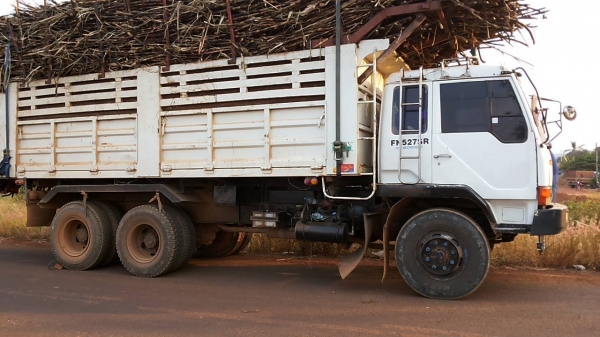 ***ขายแล้วครับขอบคุณ Truck2hand ขาย10ล้อ2เพลาดั้มสวยๆ MITSUBISHI FN527M-TD5223 วางเครื่อง 6D15 โบอินเตอร์ (ลงเล่ม)เครื่องแห้งแน่น แรง เกียร์10สปีด ช่วงล่างเบรคใหญ่เพลาบุ๋ม คัสซีสวยไม่ปะไม่ดาม กระบะดั๊มเหล็กคอกเกษตรKAC สภาพสวยพื้นดีข้างสวยไม่ผุ หัวเก๋งสวยภ