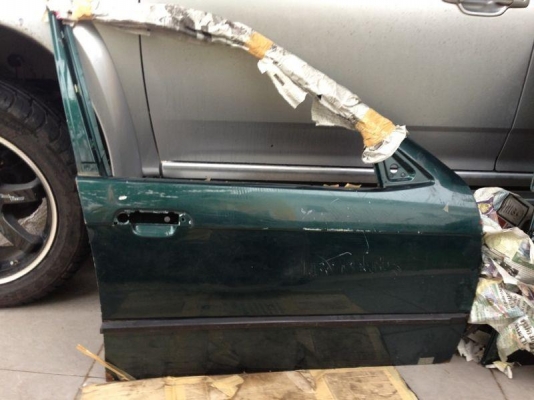 ขายประตู BMW E 36