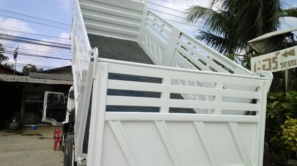 (ขายไปให้อาเล็ง ปราจีน)FVZ33MZ2 4  ยูโร2 ปี*49 200แรง สิบล้อดั้ม2เพลา เก็บงานเรียบร้อยแล้ว พร้อมใช้...