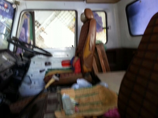 รถฮีโน่ 6 ล้อ ( ไม่ดั้ม ) FD166B. 185 แรงม้า. สนใจติดต่อ 081 - 6079515 รถฮีโน่ 6 ล้อ ( ไม่ดั้ม ) FD166B. 185 แรงม้า. สนใจติดต่อ 081 - 6079515