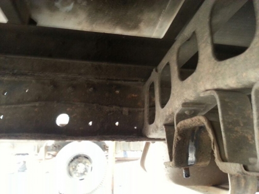 รถฮีโน่ 6 ล้อ ( ไม่ดั้ม ) FD166B. 185 แรงม้า. สนใจติดต่อ 081 - 6079515 รถฮีโน่ 6 ล้อ ( ไม่ดั้ม ) FD166B. 185 แรงม้า. สนใจติดต่อ 081 - 6079515