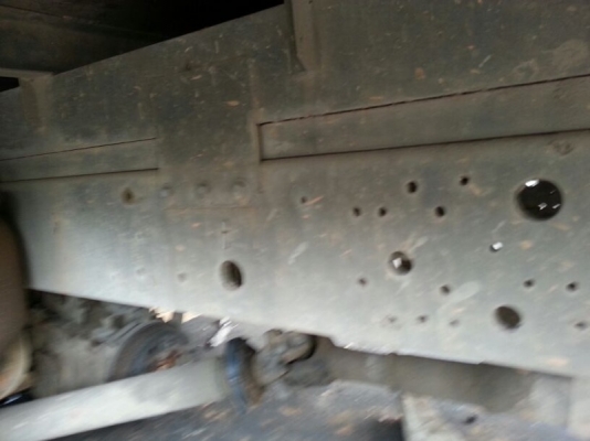 รถฮีโน่ 6 ล้อ ( ไม่ดั้ม ) FD166B. 185 แรงม้า. สนใจติดต่อ 081 - 6079515 รถฮีโน่ 6 ล้อ ( ไม่ดั้ม ) FD166B. 185 แรงม้า. สนใจติดต่อ 081 - 6079515