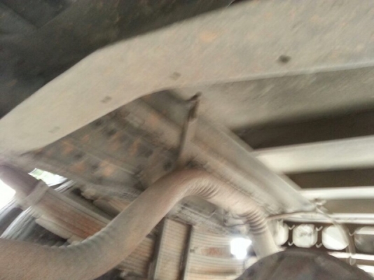 รถฮีโน่ 6 ล้อ ( ไม่ดั้ม ) FD166B. 185 แรงม้า. สนใจติดต่อ 081 - 6079515 รถฮีโน่ 6 ล้อ ( ไม่ดั้ม ) FD166B. 185 แรงม้า. สนใจติดต่อ 081 - 6079515