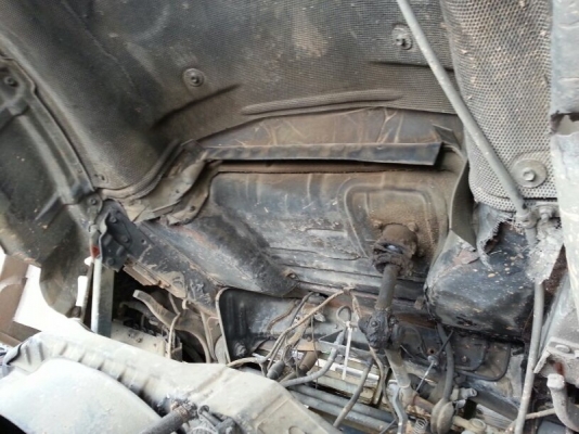 รถฮีโน่ 6 ล้อ ( ไม่ดั้ม ) FD166B. 185 แรงม้า. สนใจติดต่อ 081 - 6079515 รถฮีโน่ 6 ล้อ ( ไม่ดั้ม ) FD166B. 185 แรงม้า. สนใจติดต่อ 081 - 6079515