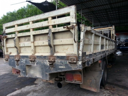 รถฮีโน่ 6 ล้อ ( ไม่ดั้ม ) FD166B. 185 แรงม้า. สนใจติดต่อ 081 - 6079515 รถฮีโน่ 6 ล้อ ( ไม่ดั้ม ) FD166B. 185 แรงม้า. สนใจติดต่อ 081 - 6079515