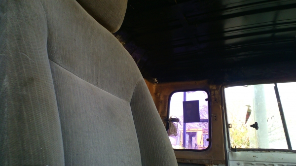 สิบล้อเทลเล่อร์ HINO KT920 เครื่อง F18 บรรทุก รถแบคโฮ CAT 320 ได้ มีทะเบียน ราคาต่อรอง