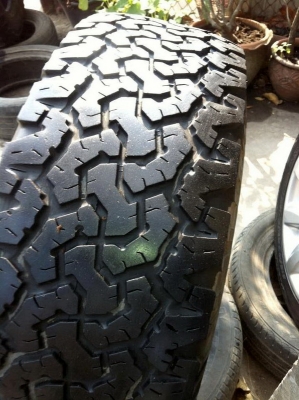 ขายยาง BF Goodrich Allterrain ขนาด 265 75 r16 ขายถูกครับ ขายยาง BF Goodrich Allterrain ขนาด 265 75 r16 ขายถูกครับ