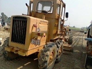 รถเกรด DT 30 โคมัสสุระบบโดยรวมทั้งคันใช้งานได้ปกติเครื่องดีติดยากนิดหนึ่งเครื่องรุ่นยกวาวสตาทผ่านระบบคว่ำหงายได้เอียงซ้ายขวาไม่ได้ทั้งคันสภาพโยรวมนายชั่งตะวันให้ 70 \% นำเสนอราคา200000ตามรายงานรับได้โทรเลย