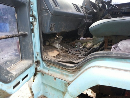 รถอีซูซุ 10 ล้อ พื้นเรียบ FVZ 280 แรงม้า. ปี 38 ( ขายแม่ , ลูก ) ( ราคา 950,000 บาท. !! ) สนใจติดต่อ 081 - 6079515 รถอีซูซุ 10 ล้อ พื้นเรียบ FVZ 280 แรงม้า. ปี 38 ( ขายแม่ , ลูก ) ( ราคา 950,000 บาท. !! ) สนใจติดต่อ 081 - 6079515