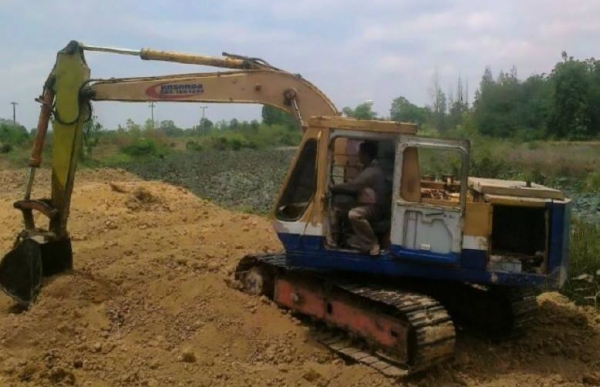 ***ขายแล้วครับขอบคุณ Truck2hand ขายแบคโฮ KOMATSU PC100-1 เครื่องเดิมปั็มเดิม แรงดี ตัวเดิน150 ช่วงล่างดีเอวดี ทำงานดี ไม่โหลด สภาพ70\% รถทำงานปกติ ขายตามสภาพ ราคาเบาๆ เอกสารสัญญาซื้อขาย ราคาต่อรองได้เด้อ พี่น้องครับ ***ขายแล้วครับขอบคุณ Truck2hand ขายแบคโฮ KOMATSU PC100-1 เครื่องเดิมปั็มเดิม แรงดี ตัวเดิน150 ช่วงล่างดีเอวดี ทำงานดี ไม่โหลด สภาพ70\% รถทำงานปกติ ขายตามสภาพ ราคาเบาๆ เอกสารสัญญาซื้อขาย ราคาต่อรองได้เด้อ พี่น้องครับ