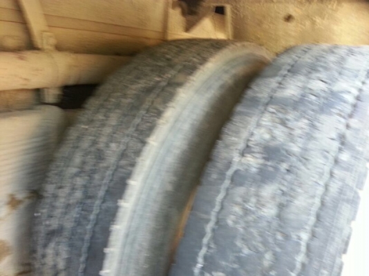 รถฮีโน่ 12 ล้อ พื้นเรียบ 280 แรงม้า. สนใจติดต่อ 081 - 6079515 รถฮีโน่ 12 ล้อ พื้นเรียบ 280 แรงม้า. สนใจติดต่อ 081 - 6079515