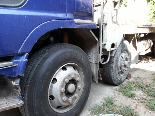 รถฮีโน่ 12 ล้อ พื้นเรียบ 280 แรงม้า. สนใจติดต่อ 081 - 6079515 รถฮีโน่ 12 ล้อ พื้นเรียบ 280 แรงม้า. สนใจติดต่อ 081 - 6079515