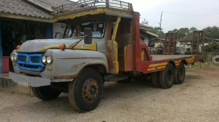 ขายเทเลอร์รถเกี่ยวหน้ายาว เครื่อง 6BF - 175 แรง 1 เพลา ช่วงล่าง Hino 925 ขึ้นแบ็คโฮ 120 ได้