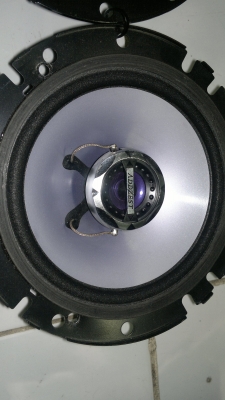 ลำโพงดอก ยี่ห้อ ADD ZEST  6 นิ้ว สภาพสวย