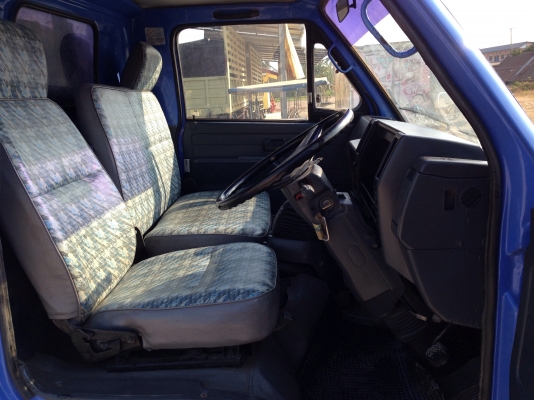 6ล้อดั้มเล็ก3คิวอีซูซุ