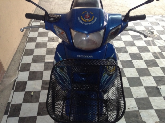 ขาย!!! ฮอนด้าเวฟ100Z ปี47 รถเครื่องดีคับ มีเล่มทะเบียนครบ ภาษีไม่หมด