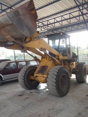 รถตักล้อยาง KOMATSU WA300-1  สภาพดีพร้อมใช้งาน