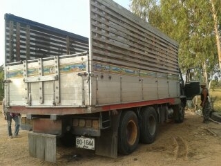 isuzu 175 6bg1 เครื่องดีครัชซีสวยเอกสารพรอ้มโอน เจ้าของขายเอง 088-7243147