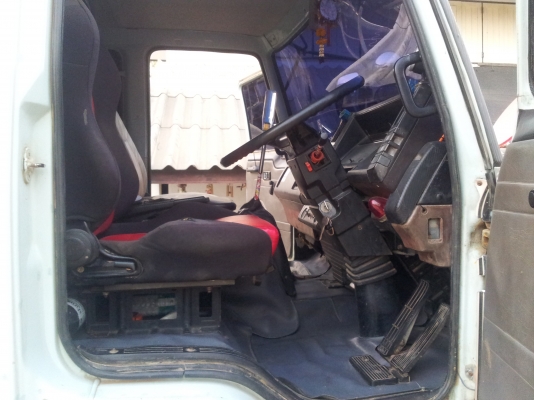 6 ล้อใหญ่  isuzu ราคา 795,000