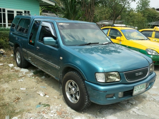 2001 ISUZUดราก้อนเพาเวอร์ 3.0 วาง เครื่อง 2.5 คอมมอนเรล D-max 2001 ISUZUดราก้อนเพาเวอร์ 3.0 วาง เครื่อง 2.5 คอมมอนเรล D-max