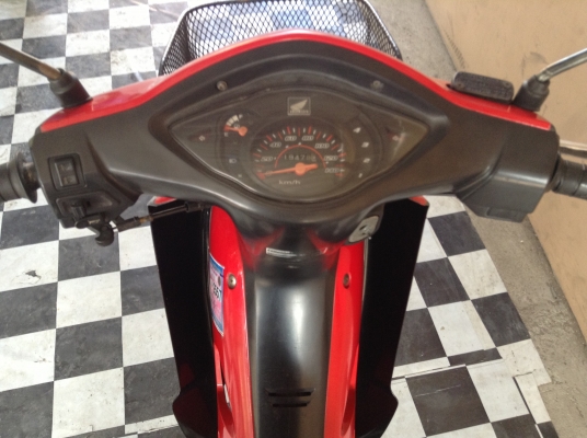 ขาย!!!ฮอนด้าเวฟ100ยูบ๊อก ปี49 รถเครื่องดีคับ มีเล่มทะเบียนครบ ภาษีไม่หมด