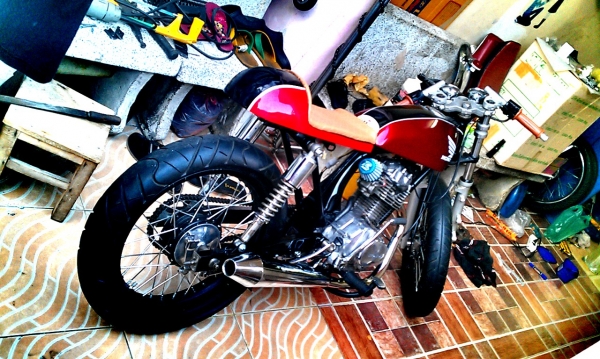 GL100 แต่ง คาเฟ่ มีทะเบียน