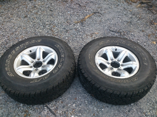 ขายแม็กเล็บเหยี่ยว ISUZU แท้พร้อมยาง บริสโตน265/75R16 จำนวน 1 คู่