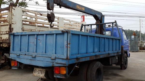 ขายด่วนหกล้อ115ของแท้ติดเครนสภาพพร้อมใช้ราคาโคตรถูกรีบโทร0801515451