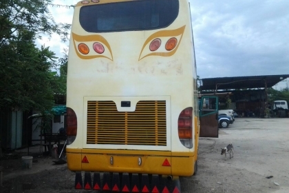 รถบัส HINO VIPชั้นครึ่ง30ที่นั่งแอร์ห้องน้ำ เครื่องHO7Dเทอร์โบ(เครื่่องท้าย)