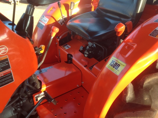 ปัญญาแทรคเตอร์มาแล้ว...จัดมาตามคำเรียกร้อง คูโบต้า L3608 ใบมีดคานล่าง  ผาน6x22 โรตาลี่ตราช้าง 163 อุปกรณ์ 3 ชิ้นเลย จัดส่ง ต.ไตรตรึงค์ อฺเมือง จ.กำแพงเพชร