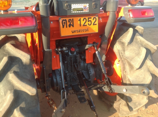 ปัญญาแทรคเตอร์มาแล้ว...จัดมาตามคำเรียกร้อง คูโบต้า L3608 ใบมีดคานล่าง  ผาน6x22 โรตาลี่ตราช้าง 163 อุปกรณ์ 3 ชิ้นเลย จัดส่ง ต.ไตรตรึงค์ อฺเมือง จ.กำแพงเพชร