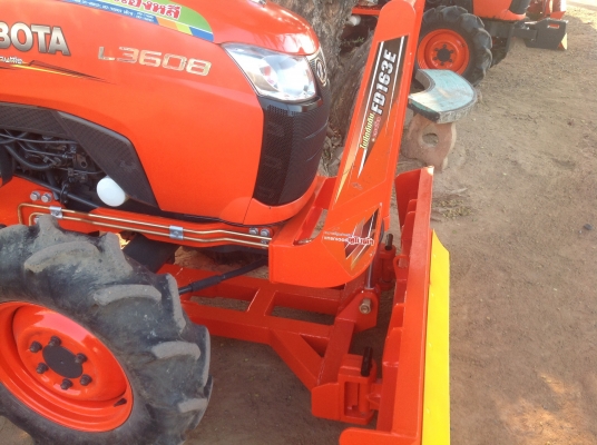 ปัญญาแทรคเตอร์มาแล้ว...จัดมาตามคำเรียกร้อง คูโบต้า L3608 ใบมีดคานล่าง  ผาน6x22 โรตาลี่ตราช้าง 163 อุปกรณ์ 3 ชิ้นเลย จัดส่ง ต.ไตรตรึงค์ อฺเมือง จ.กำแพงเพชร