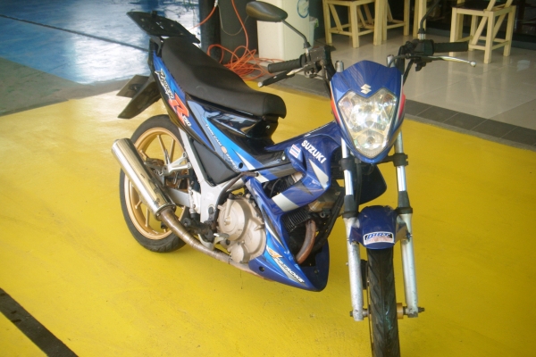 ขาย suzuki raider 150 เดิม เดิม เครื่องดีมาก ทะเบียนโอน