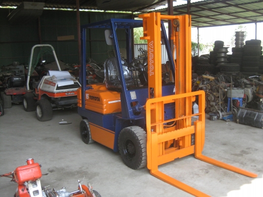 ขายรถยTOYATA FORKLIFT 5FG18 พร้อมใช้งาน ขายรถยTOYATA FORKLIFT 5FG18 พร้อมใช้งาน